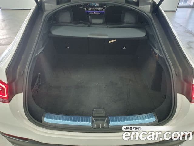 Mercedes-Benz GLE-Class 2023 — ფოტო 11/17