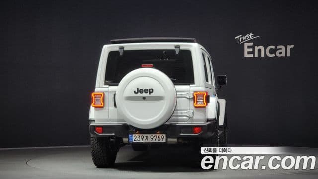 Jeep Wrangler 2021 — Şəkil 4/20