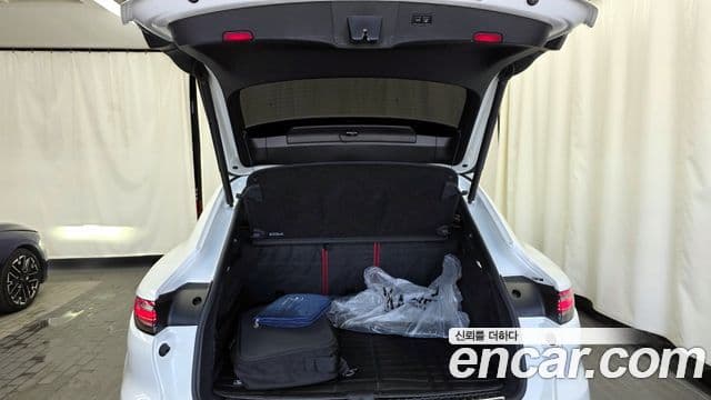 Porsche Cayenne 2023 — фото 20 из 20