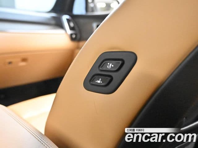 Kia Sorento 2021 — Şəkil 18/20