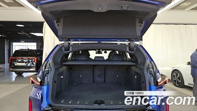BMW XM 2023 — фото 20 из 20