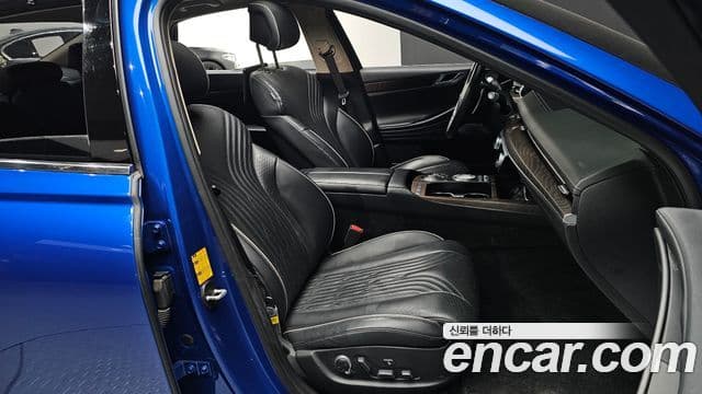 Genesis Electrified G80 2021 — Şəkil 10/20