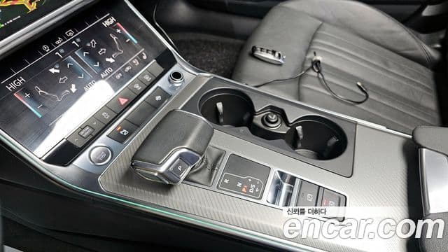 Audi A6 2019 — фото 9 из 20