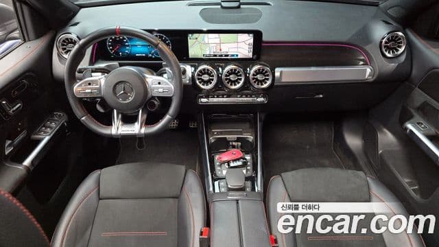 Mercedes-Benz GLB-Class 2022 — ფოტო 7/20