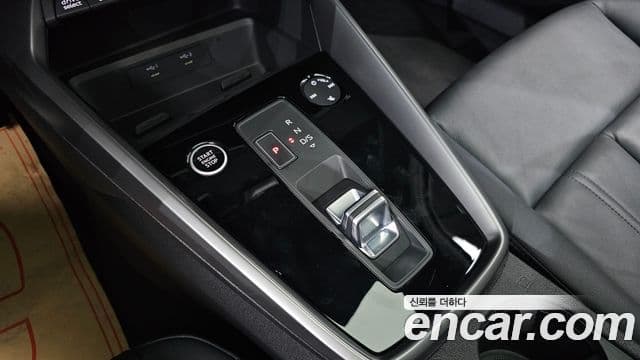 Audi A3 2024 — фото 8 из 20