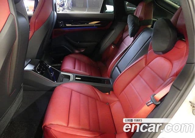Porsche Panamera 2025 — Photo 14/20