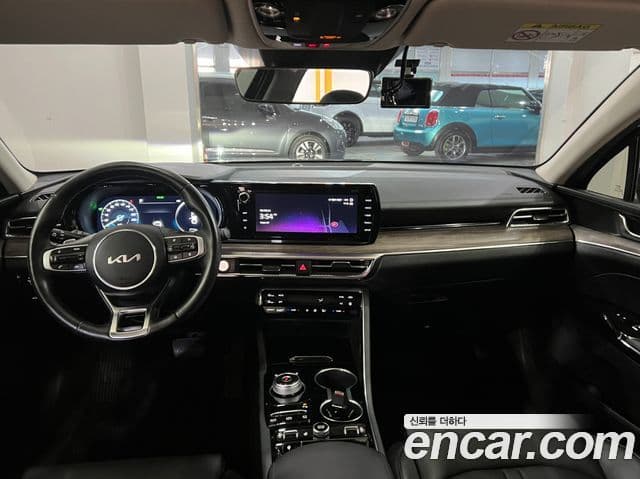 Kia K5 2023 — ფოტო 6/20