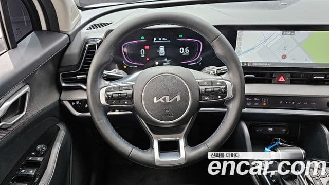 Kia Sportage 2023 — Фото 13/20