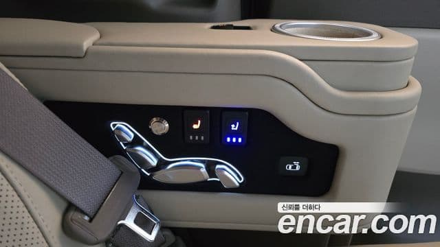 Kia Carnival 2024 — Şəkil 18/20