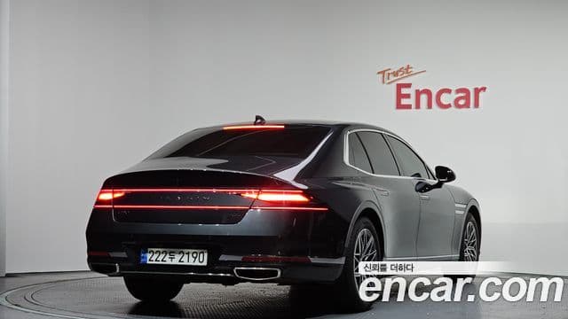 Genesis G90 2023 — ფოტო 2/20