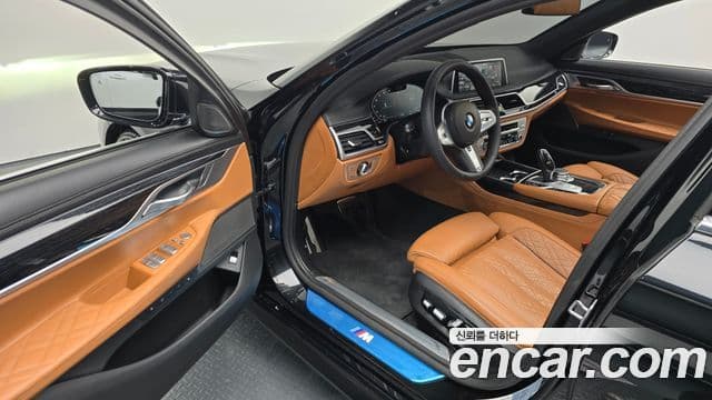 BMW 7 Series 2021 — ფოტო 11/20