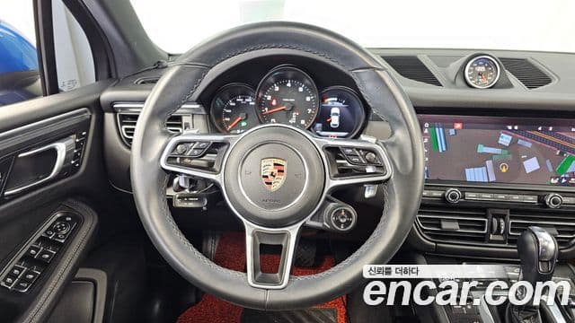 Porsche Macan 2019 — Şəkil 13/20