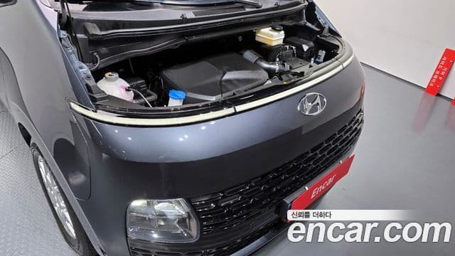 Hyundai Staria 2023 — фото 6 из 20