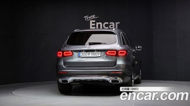 Mercedes-Benz GLC-Class 2022 — ფოტო 4/20