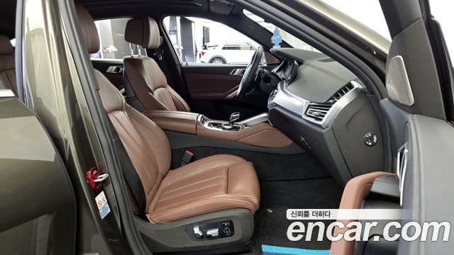 BMW X6 2020 — фото 11 из 20