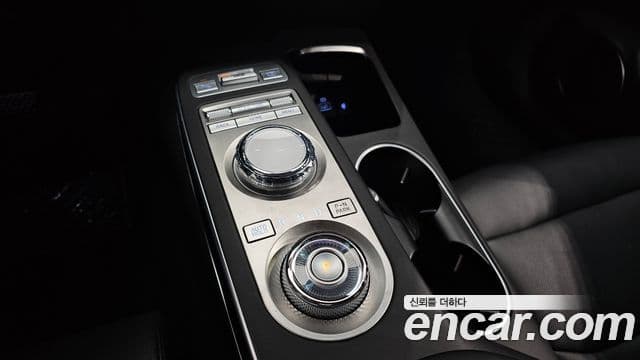 Genesis GV70 2021 — фото 9 из 20