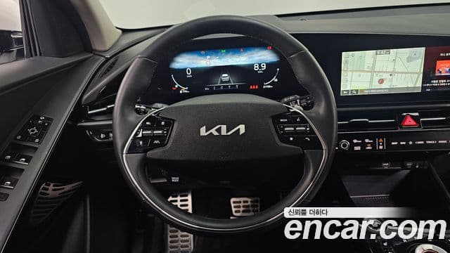 Kia Niro 2024 — Фото 13/20