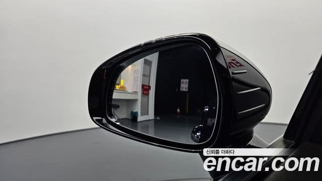 Kia Stinger 2019 — Şəkil 17/20