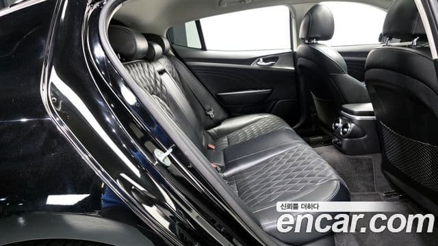 Kia Stinger 2020 — Şəkil 12/20