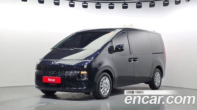 Hyundai Staria, 2022