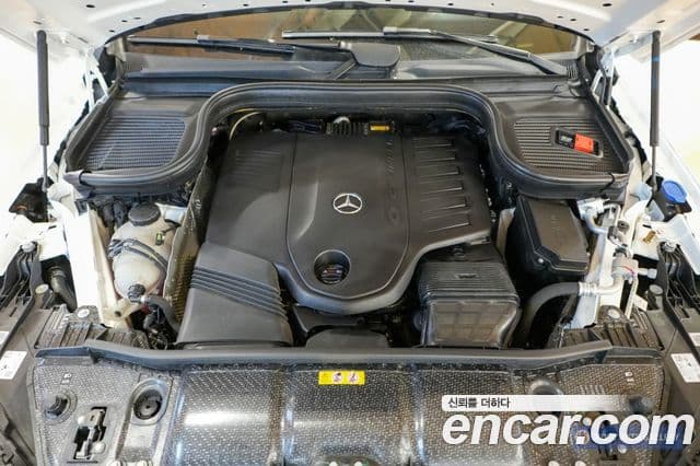 Mercedes-Benz GLE-Class 2025 — фото 5 из 20