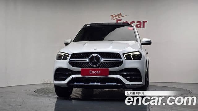 Mercedes-Benz GLE-Class 2020 — Photo 20/20