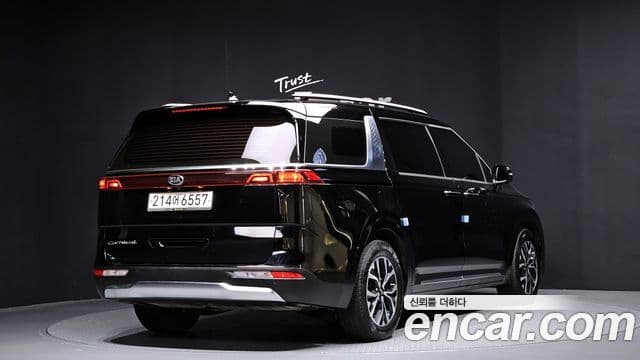 Kia Carnival 2020 — Şəkil 2/20