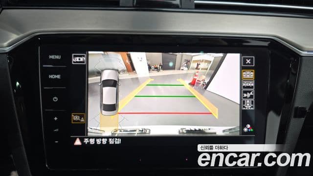 Volkswagen Passat GT 2022 — фото 15 из 20