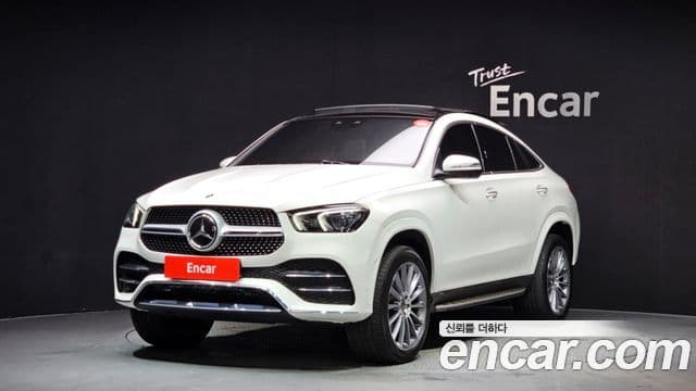 Mercedes-Benz GLE-Class 2023 — Photo 6/20