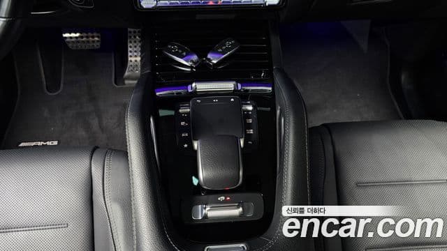Mercedes-Benz GLE-Class 2023 — Photo 18/20