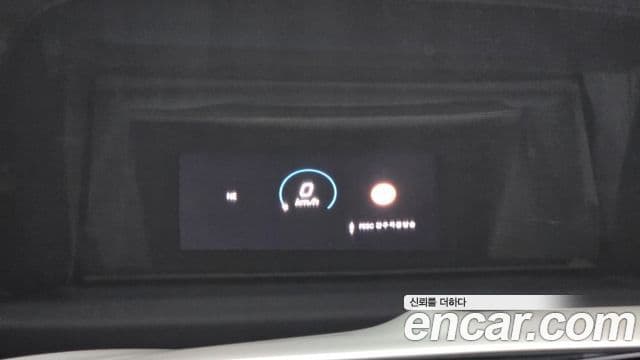Mercedes-Benz GLE-Class 2023 — Photo 19/20