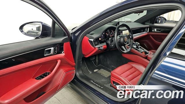 Porsche Panamera 2021 — Şəkil 10/20