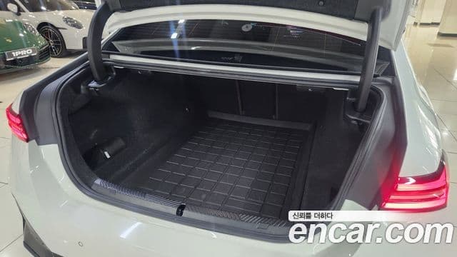 BMW 5 Series 2023 — Photo 14/20