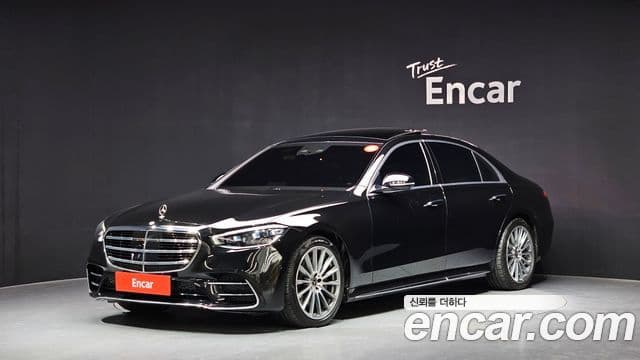 Mercedes-Benz S-Class 2022 — Photo 7/20