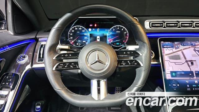 Mercedes-Benz S-Class 2022 — Photo 14/20