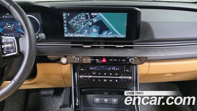Kia Carnival 2023 — Şəkil 14/20