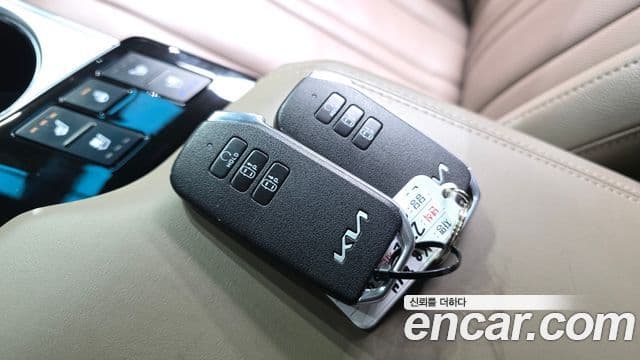 Kia K8 2022 — ფოტო 16/20