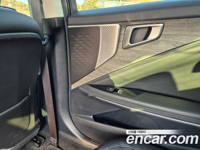 Kia K8 2023 — фото 13 из 20