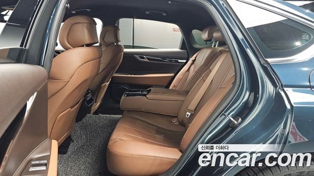 Genesis Electrified G80 2022 — фото 12 из 20