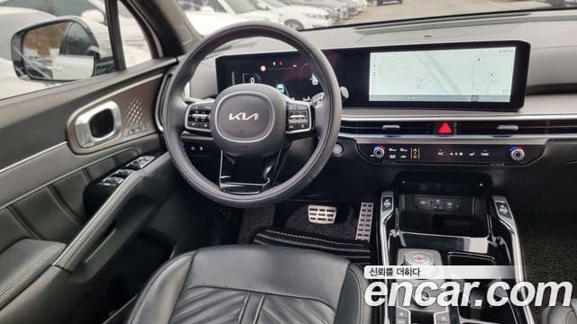 Kia Sorento 2023 — ფოტო 6/20