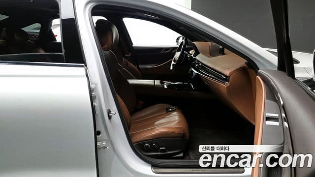 Genesis Electrified G80 2020 — фото 11 из 20