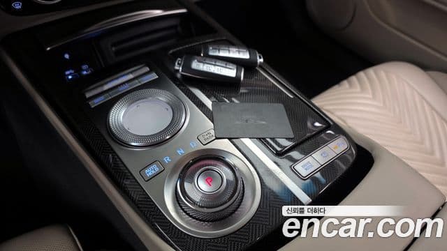 Genesis Electrified G80 2022 — Şəkil 7/20