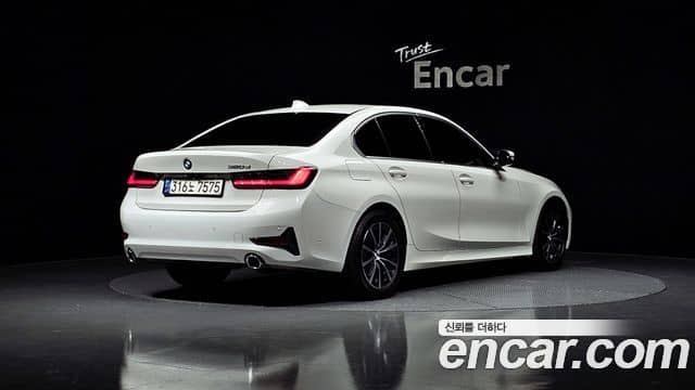 BMW 3 Series, 2019