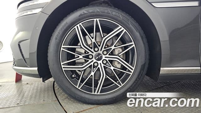 Genesis G90 2022 — фото 5 из 20