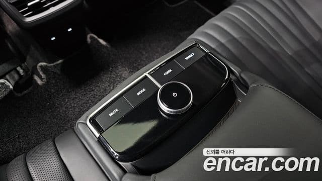 Kia K8 2024 — фото 17 из 20
