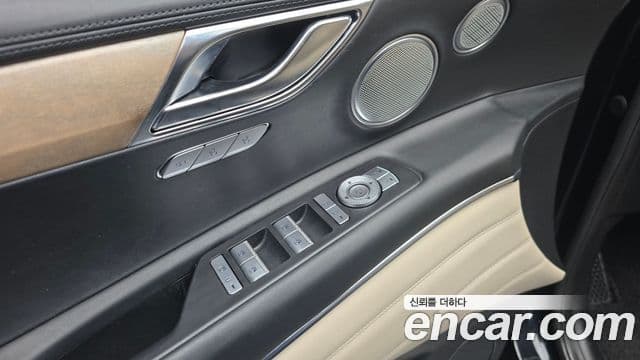 Genesis GV80 2020 — фото 17 из 20