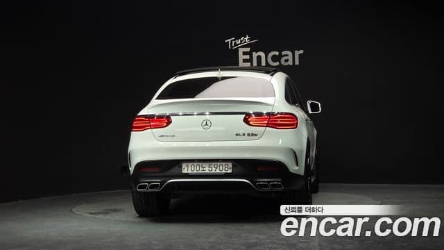 Mercedes-Benz GLE-Class 2019 — ფოტო 4/20