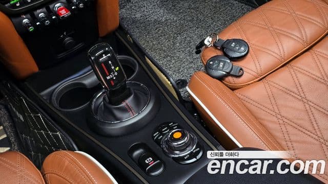 Mini Cooper S Countryman 2020 — фото 9 из 20