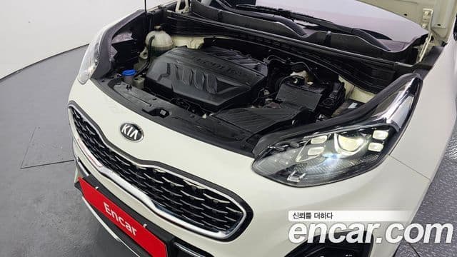 Kia Sportage The Bold 2020 — ფოტო 6/20