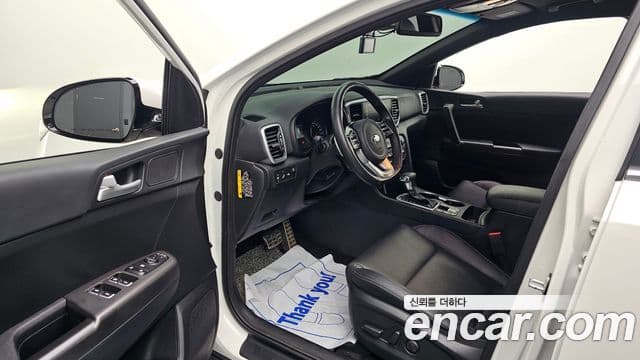 Kia Sportage The Bold 2020 — ფოტო 10/20